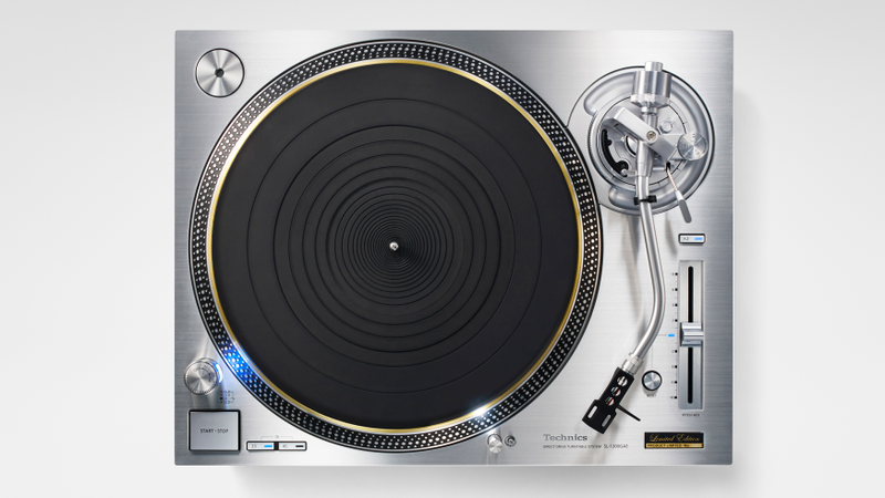 Illustration for article titled The Technics 1200 Turntable Is Back
